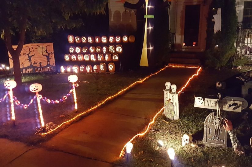 WalkArlington | Halloween decorations on N Jackson Street